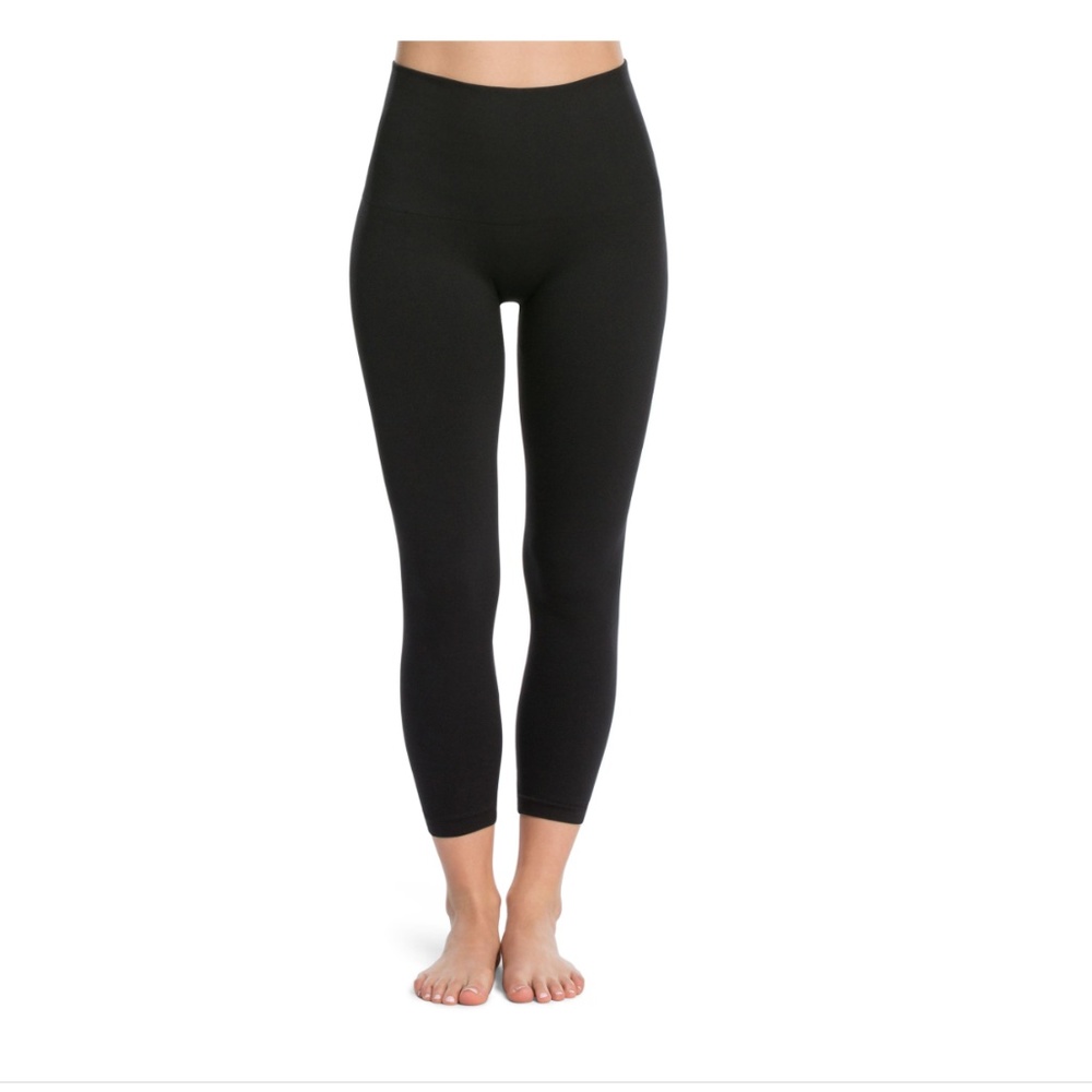 NEW SPANX Look At Me Now Crop Seamless Leggings S